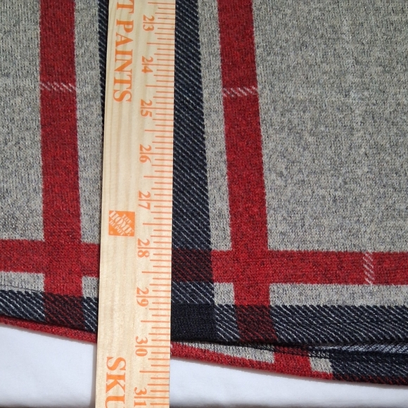 SALE eloges NIP  Red/Black/Gray Plaid Puffed Long Sleeve Top Sz. M - Picture 5 of 9